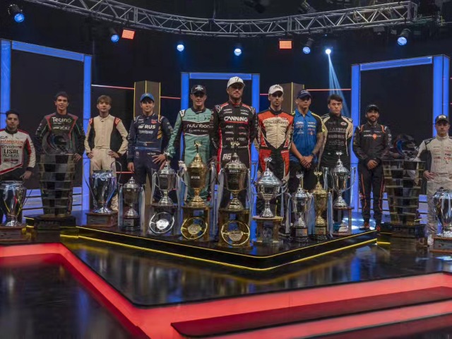 Nicol�s Benito fue parte de la presentaci�n del calendario 2026